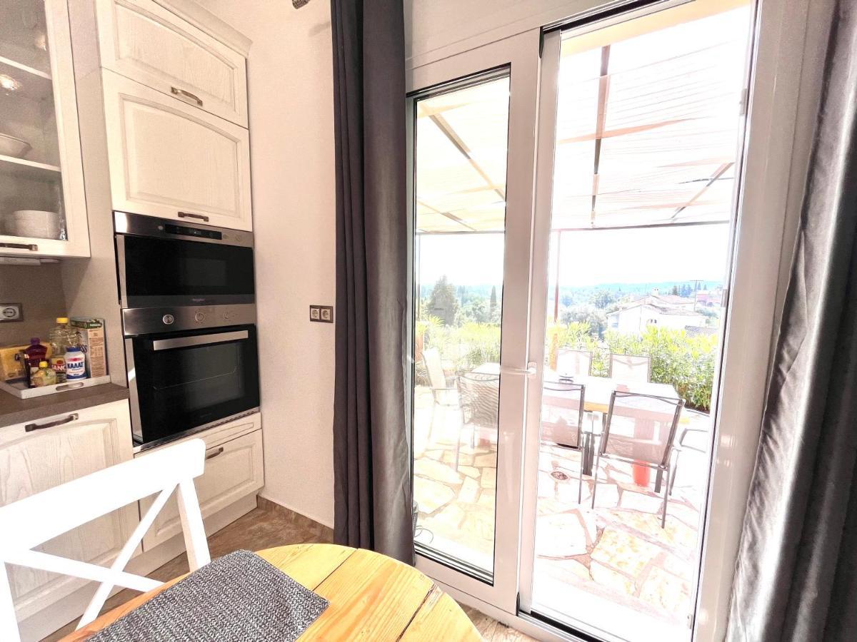 Gkk House Private Swimming Pool Luxury House Skriperon