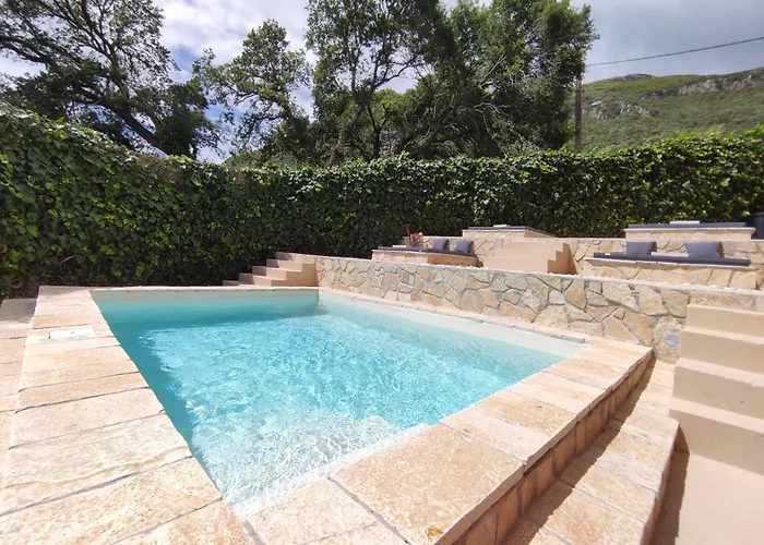 Gkk House Private Swimming Pool Luxury House